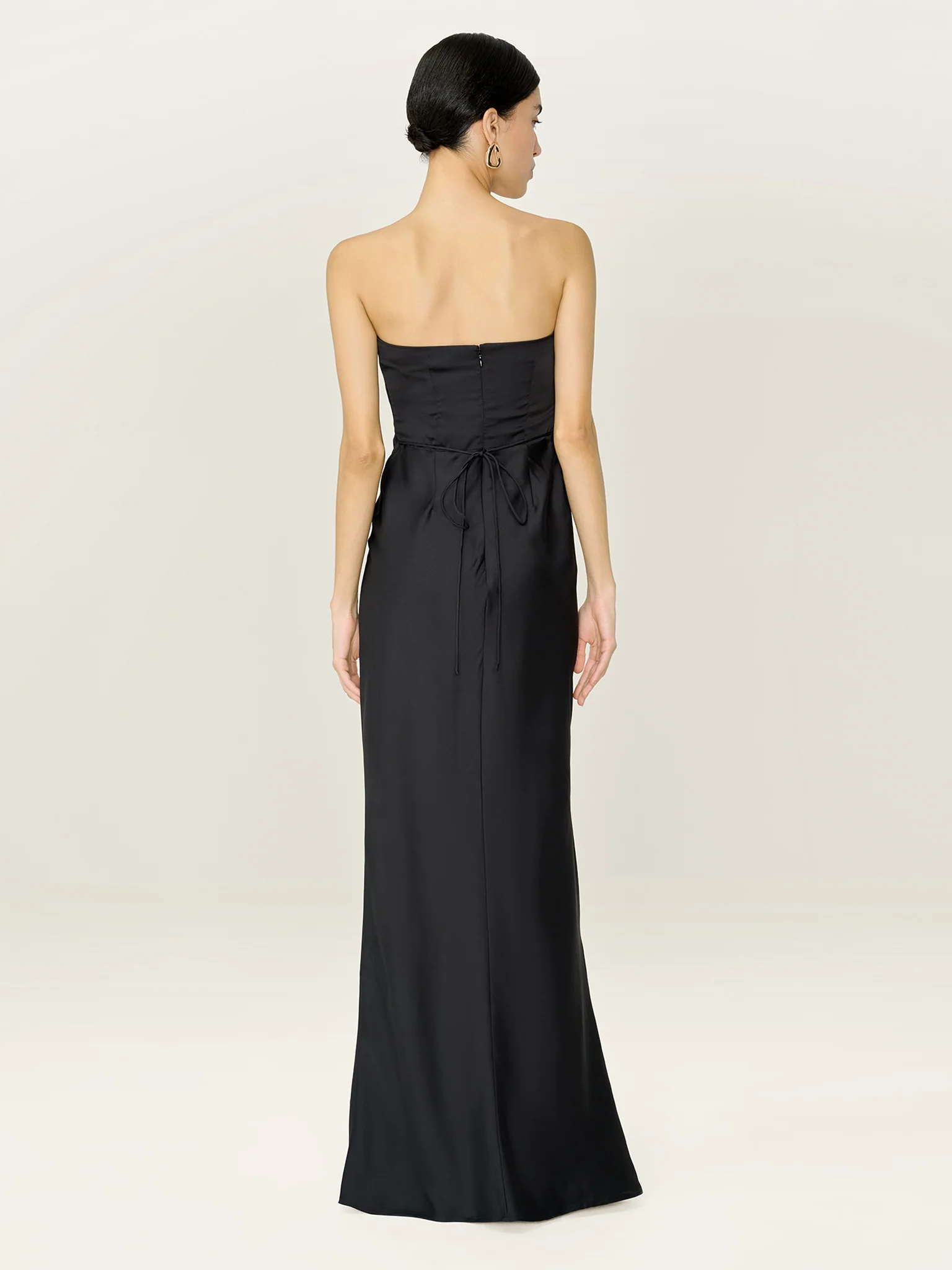 Amdra Dress in Black - Image 4