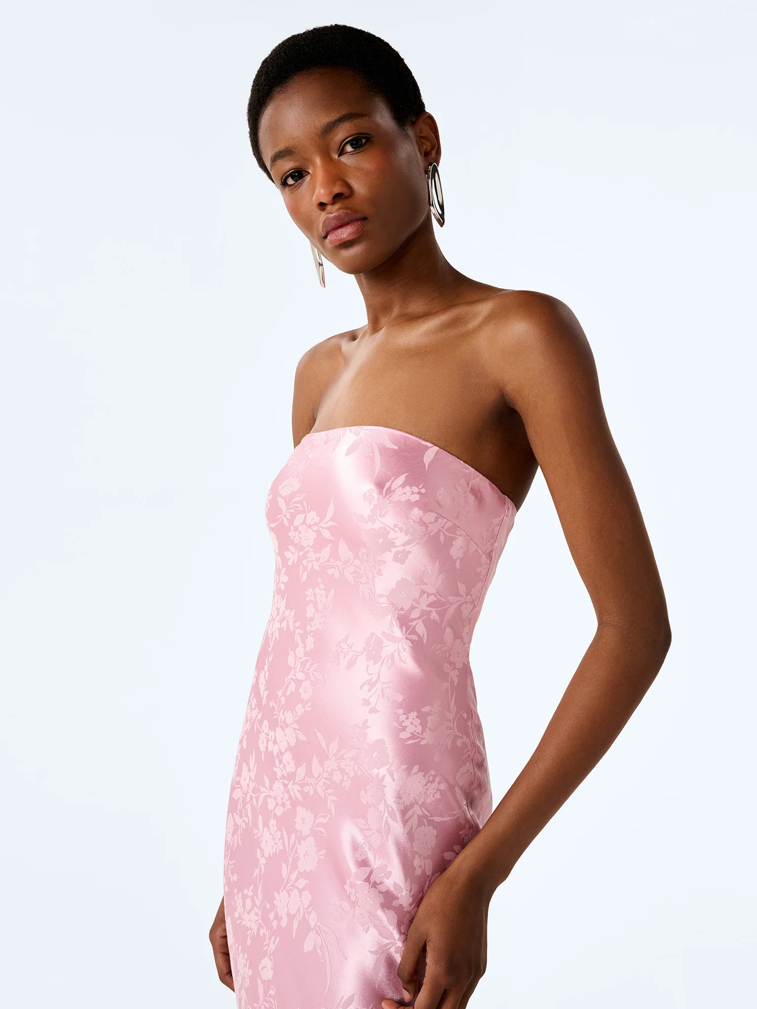 Amdra Jacquard Dress in Bleached Mauve - Image 4