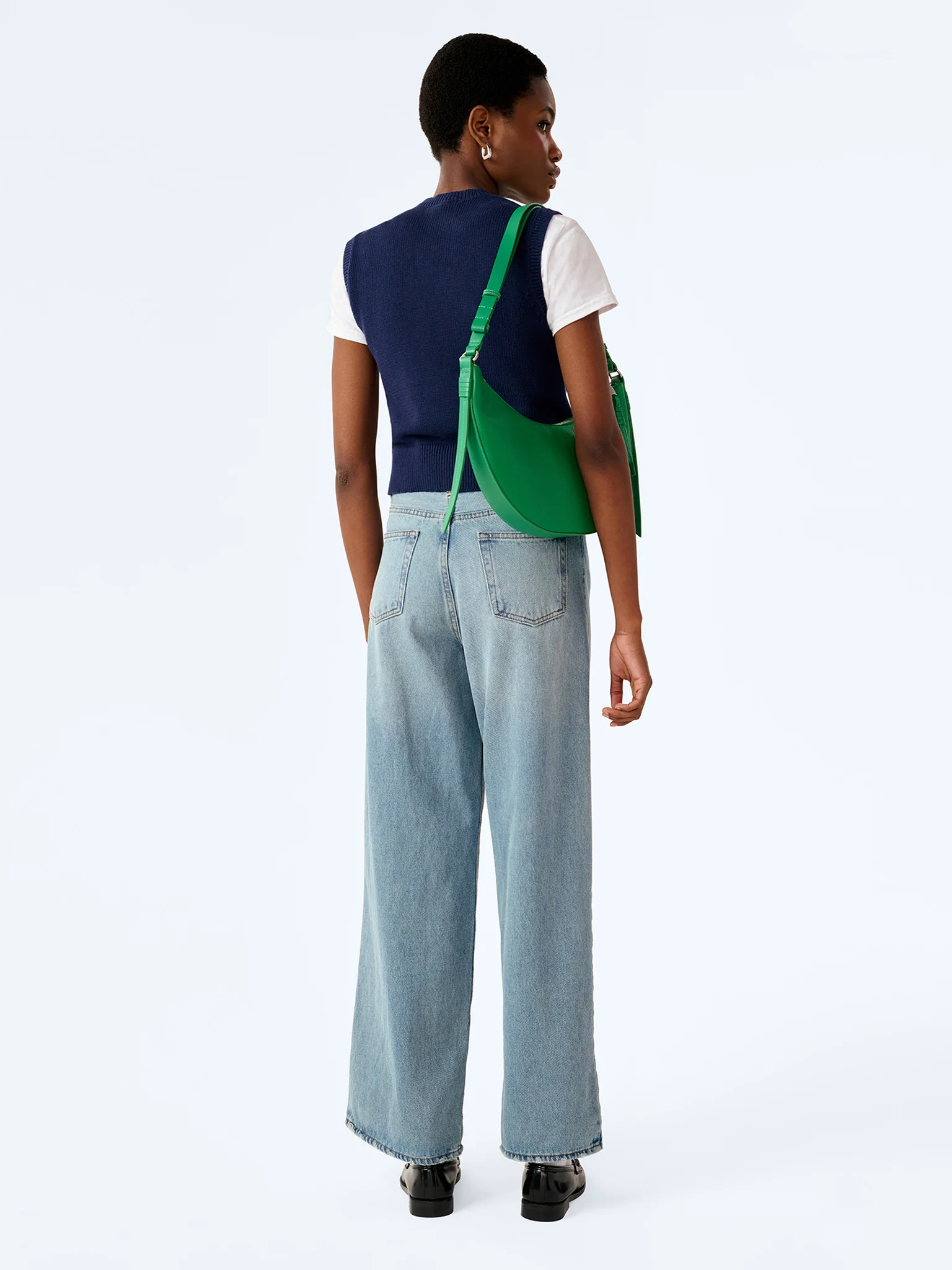 Bob Tomato Vest in Navy - Image 3