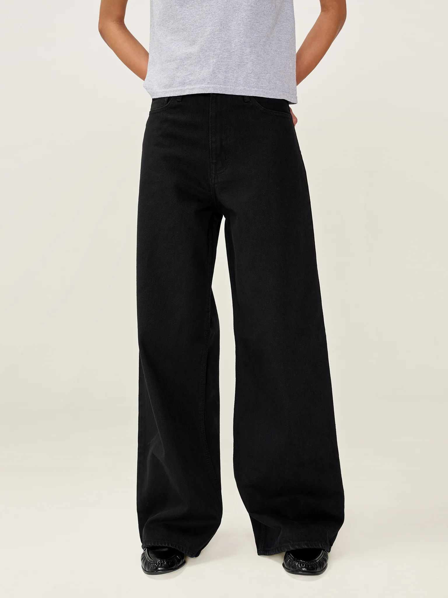 Connie Wide Jean in Black - Image 2