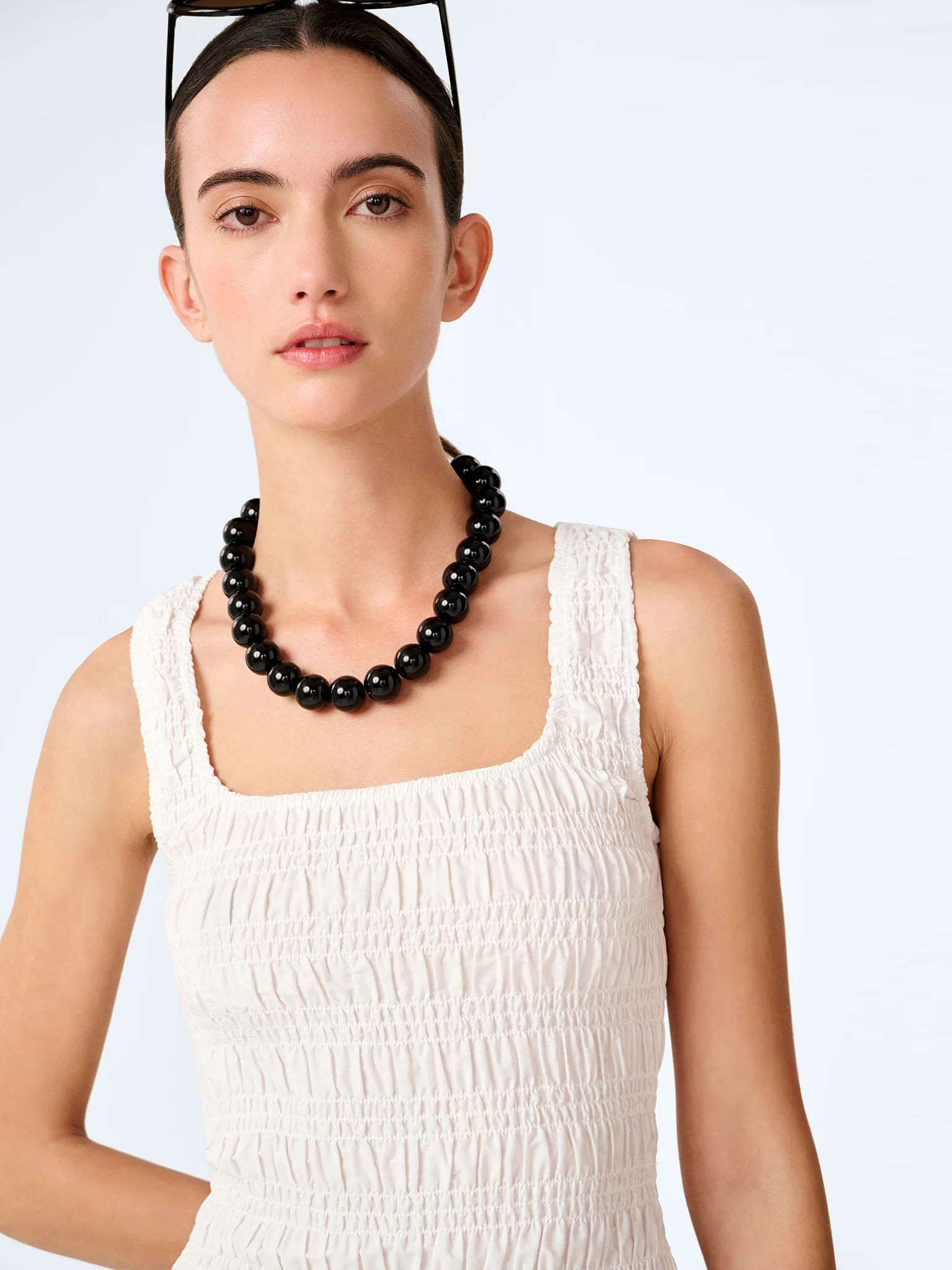 Fernanda Dress in White - Image 4