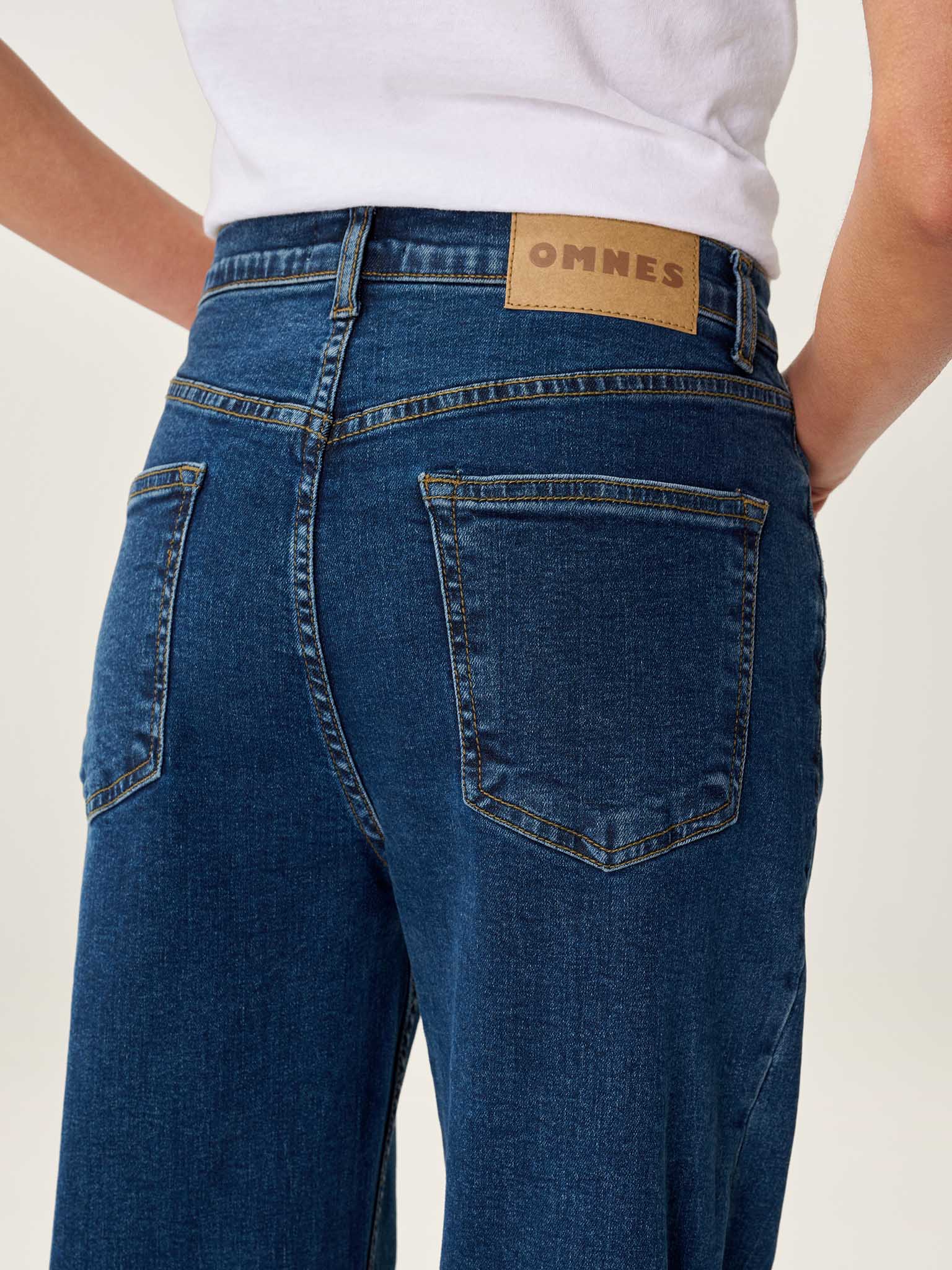 Hart Slim Jean in Indigo - Image 3