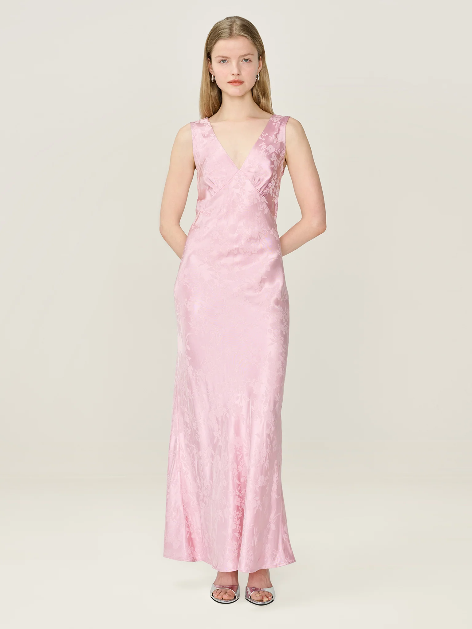 Iris Jacquard Dress in Bleached Mauve