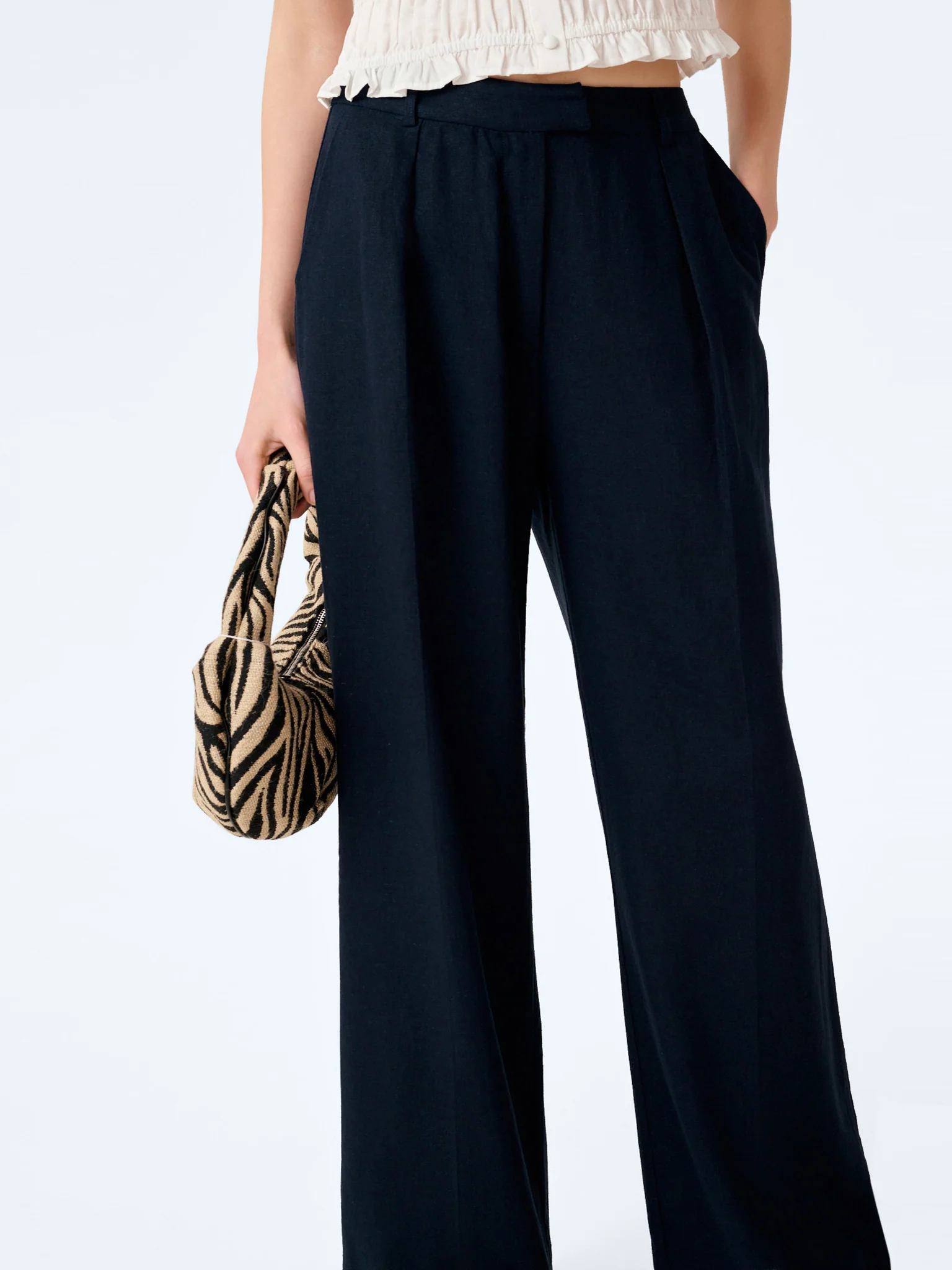 Pearl Trouser in Navy - Image 5